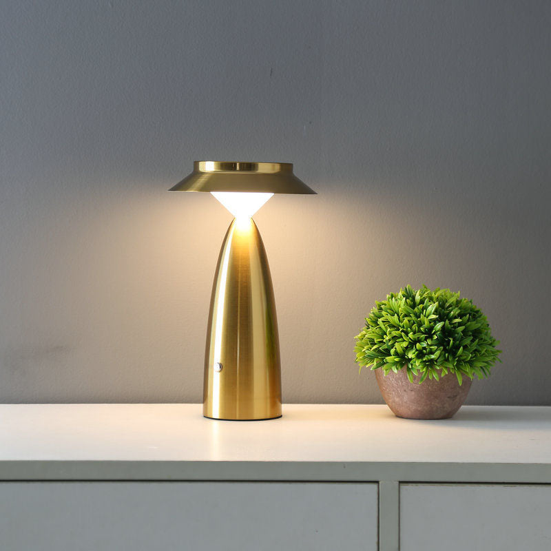 MushroomGlo – Playful Lamp with Industrial Charm