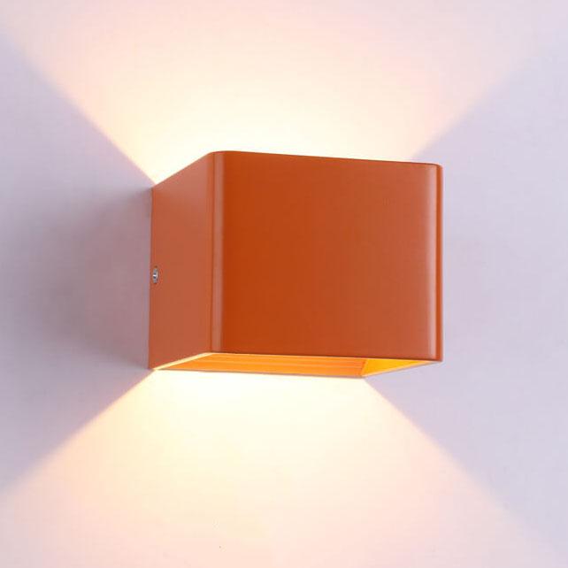 LuminSquare - Square Mini Wall Lamp in Aluminum
