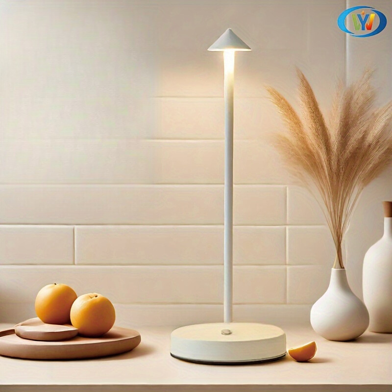 ConusLamp – Sleek USB Table Lighting
