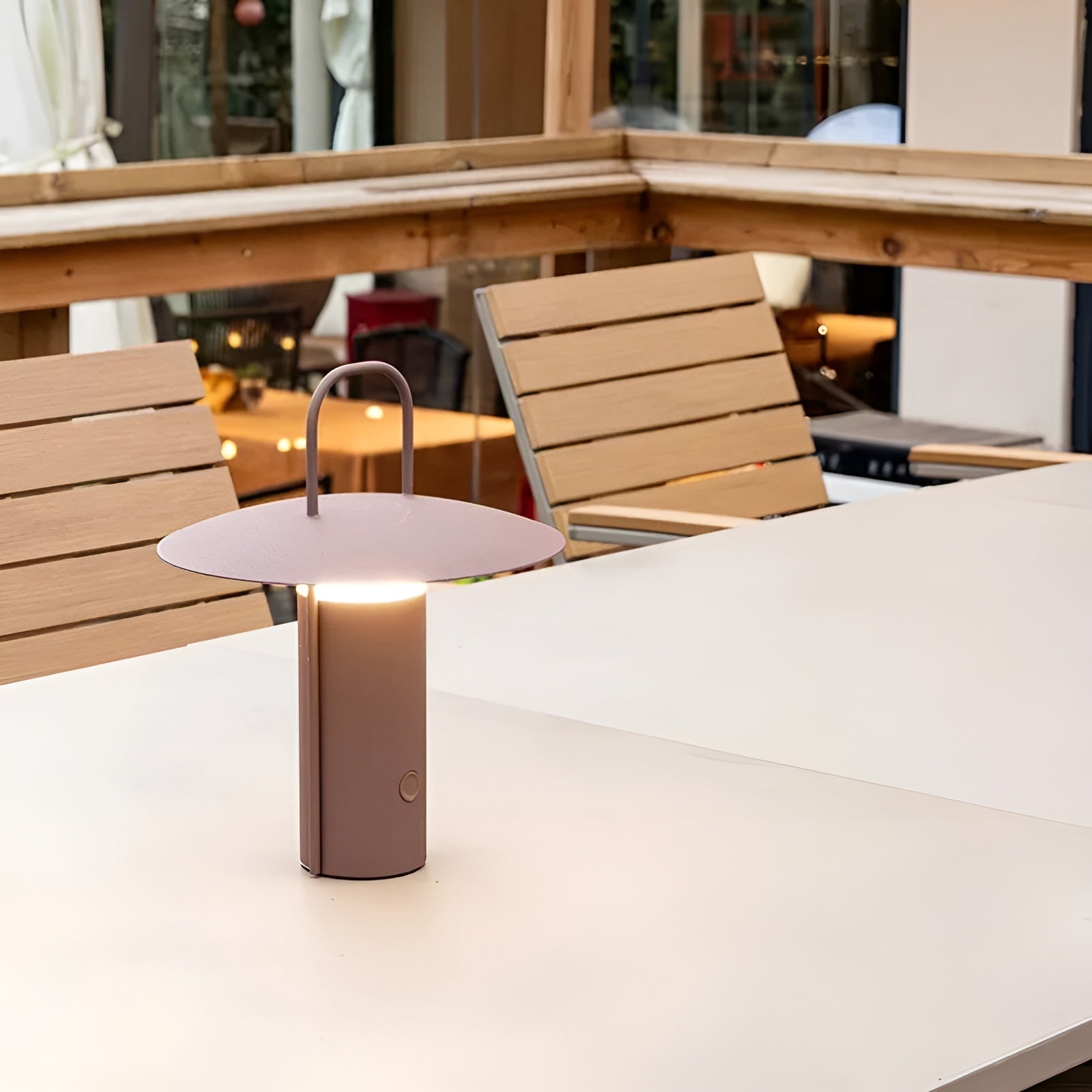 GlowLight Garden Light – Magical LED Table Lamp for Outdoor Use, Water Resistant & Rechargeable