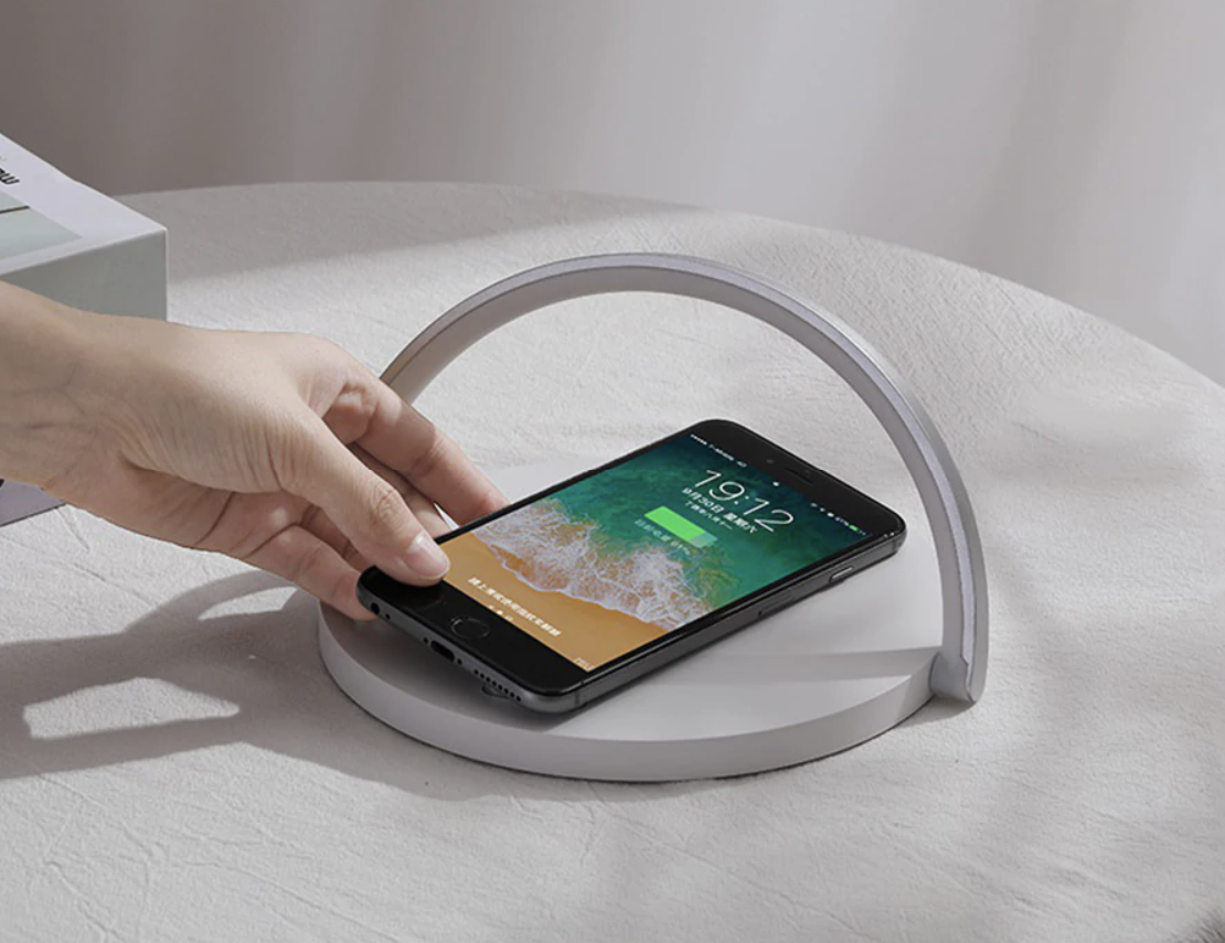 Bowlight Design- Stylish 3-in-1 Night Light with Qi Charger