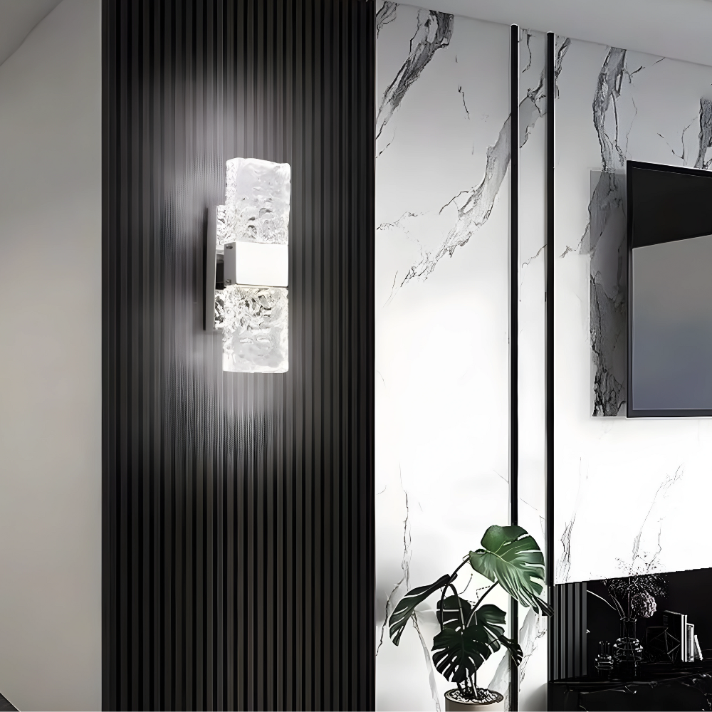 Radiance Arc Wing Lamp - Luxe Lighting for a Chic Interior