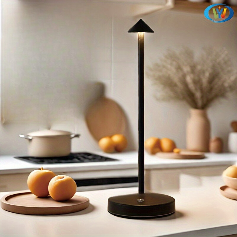 ConusLamp – Sleek USB Table Lighting
