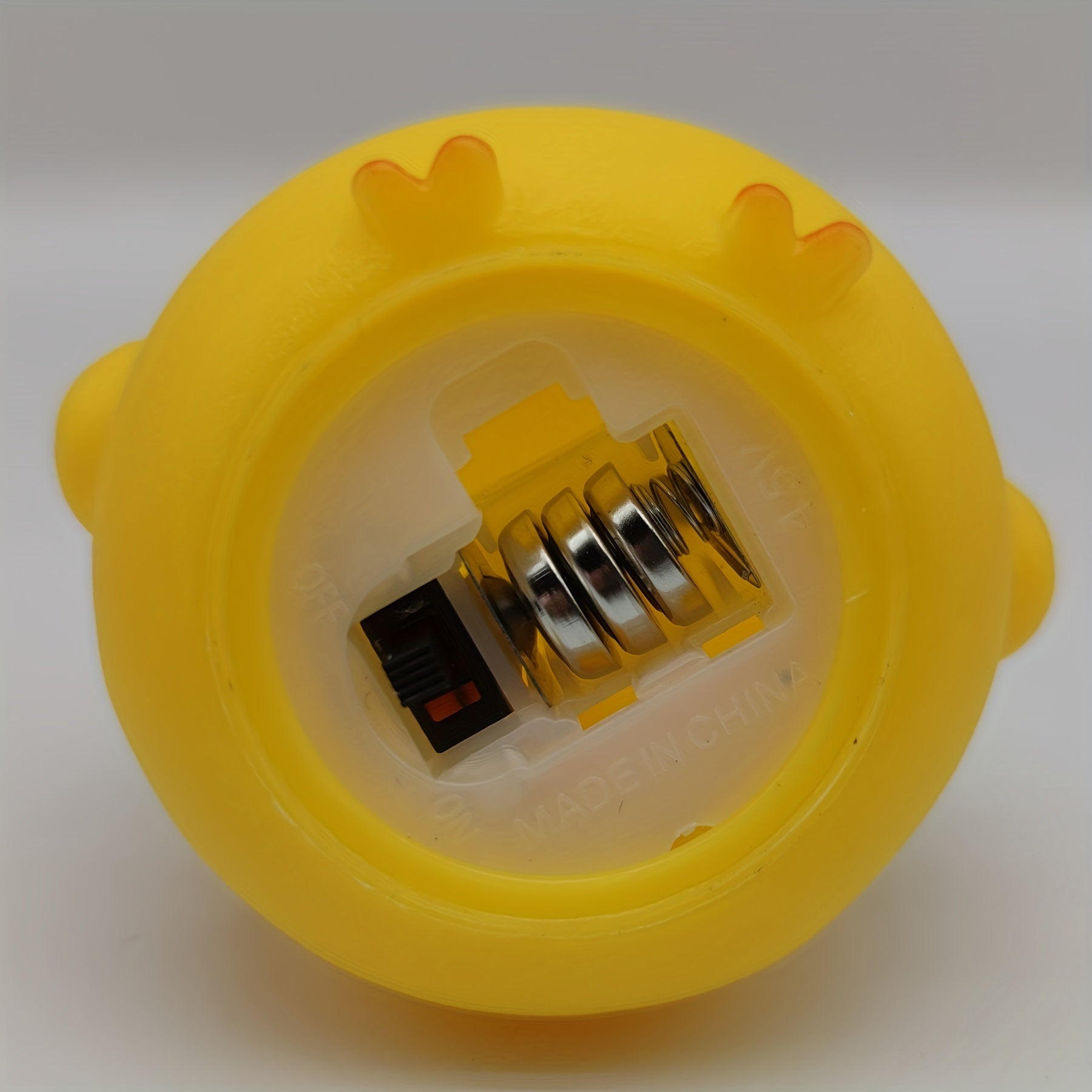 CharmingChicken – Stylish Wireless Night Light