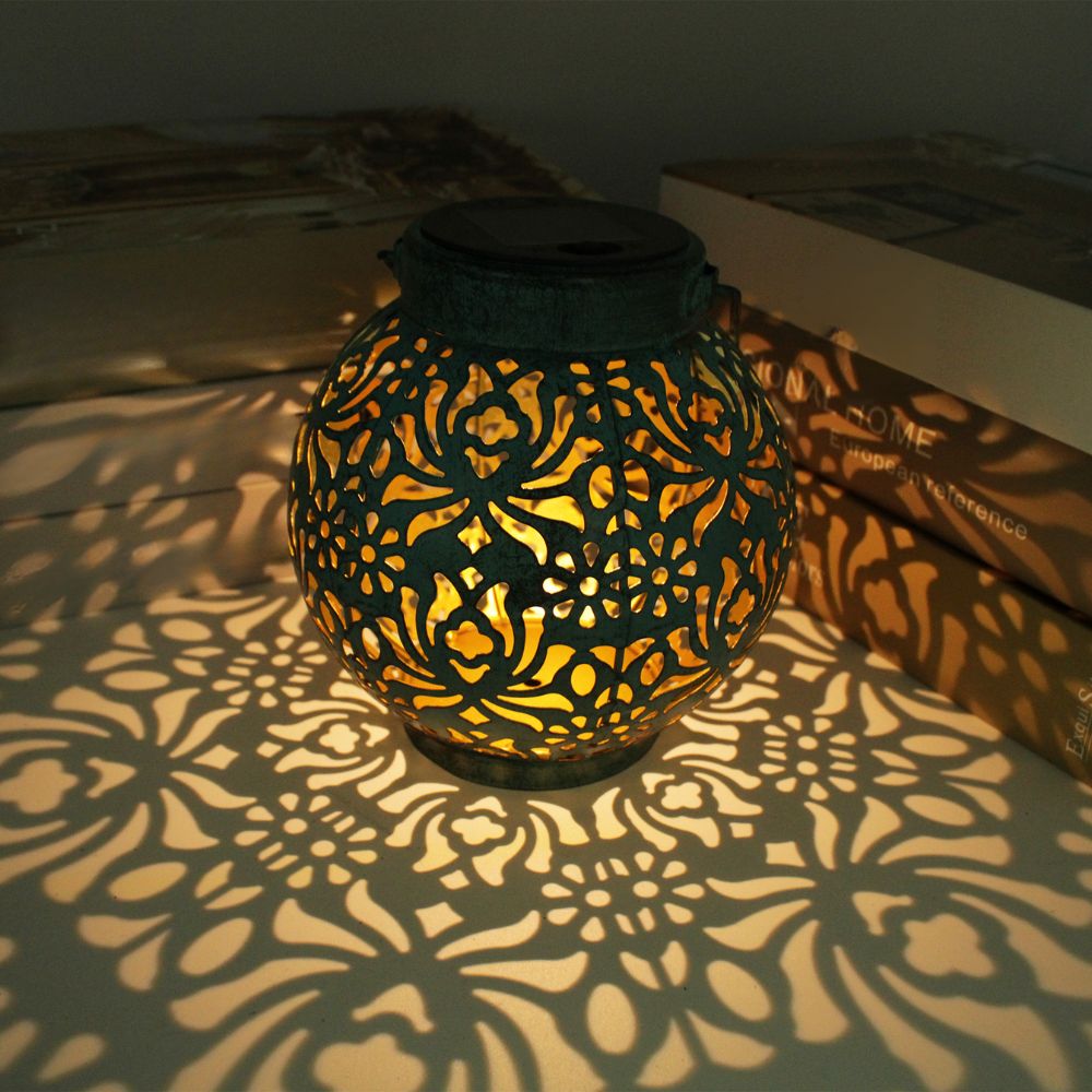 Lotte Solar Garden Lamp – Waterproof LED Outdoor Pathway Light for Garden, Patio & Terrace