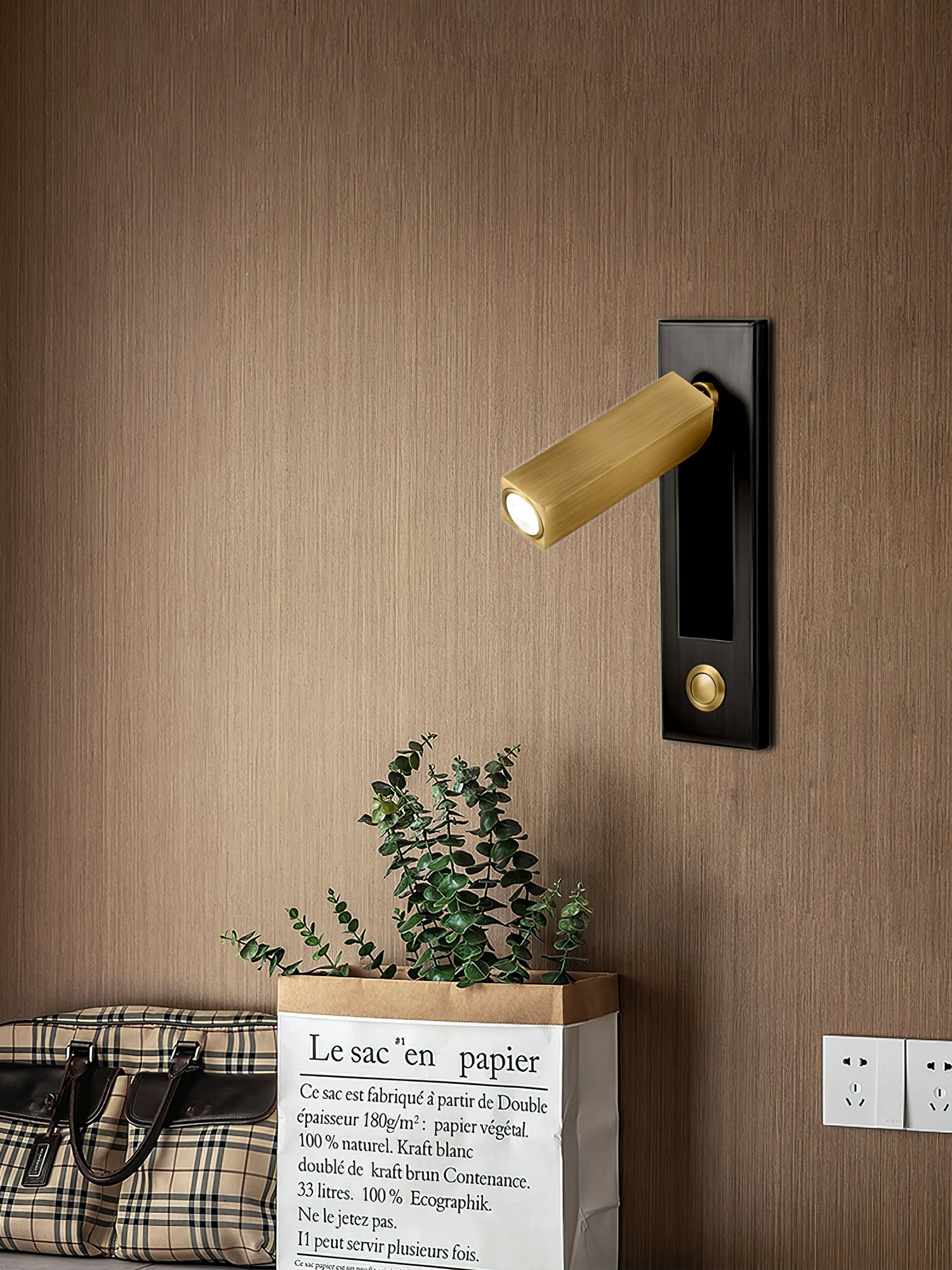 Built-in Light – Minimalist Bedside Wall Lamp LED