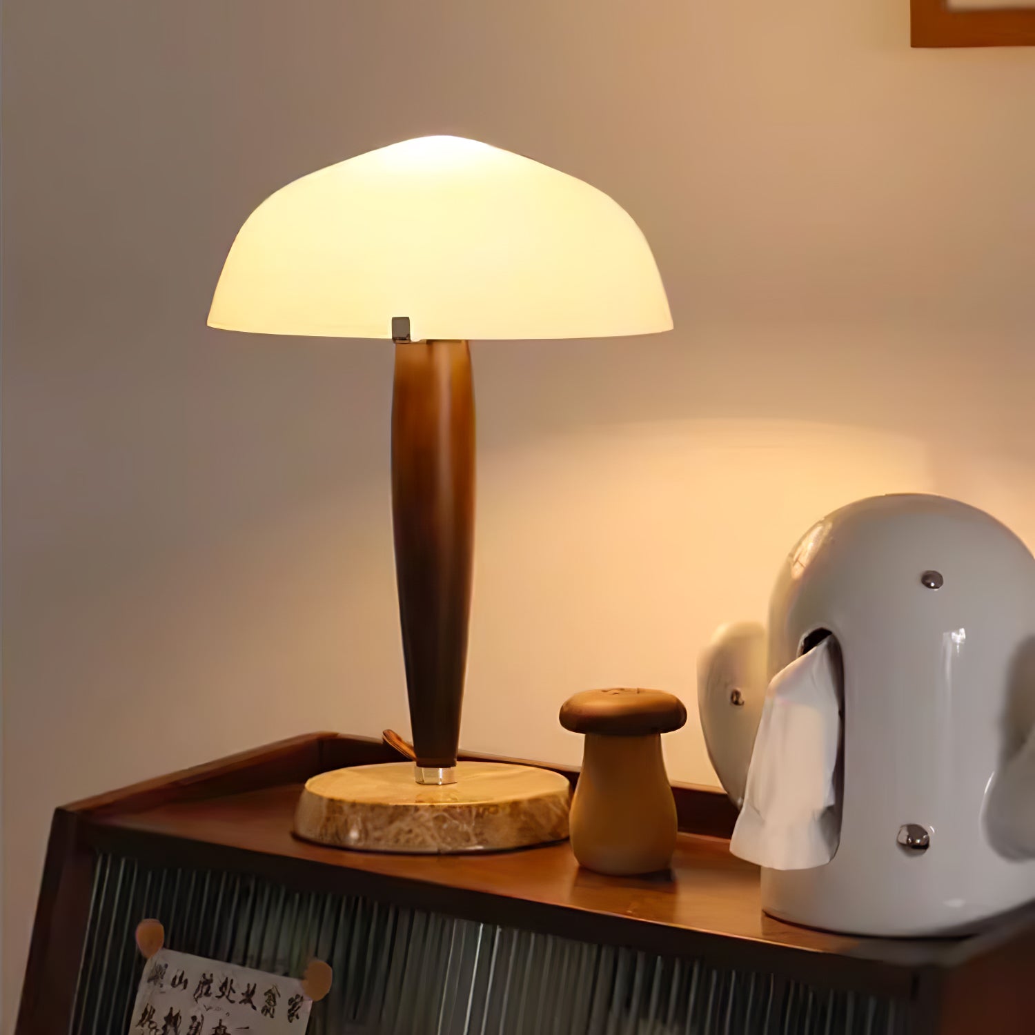 HeritageGlow Board - Tidös table lamp with Lyxiga material