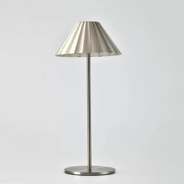 ChicLight – Elegant Dimmable Table Lamp with LED Lighting