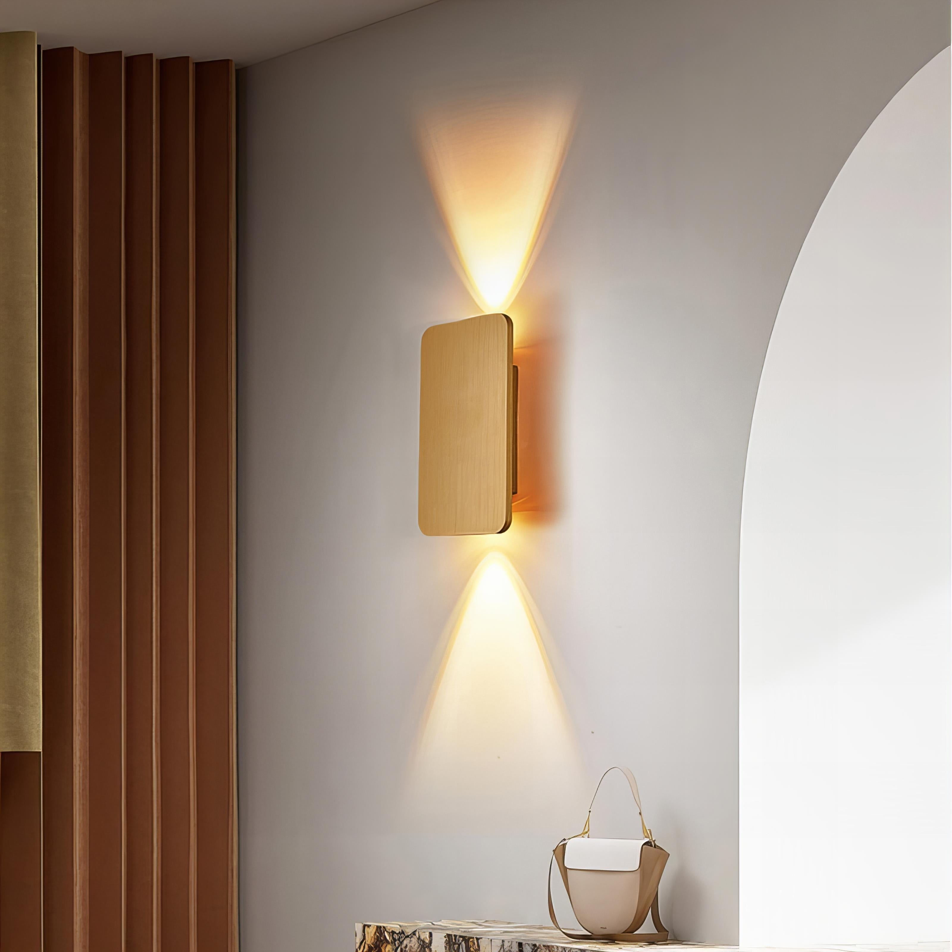 Koda - Modern Adjustable LED Wall Lamp for Indoor Use