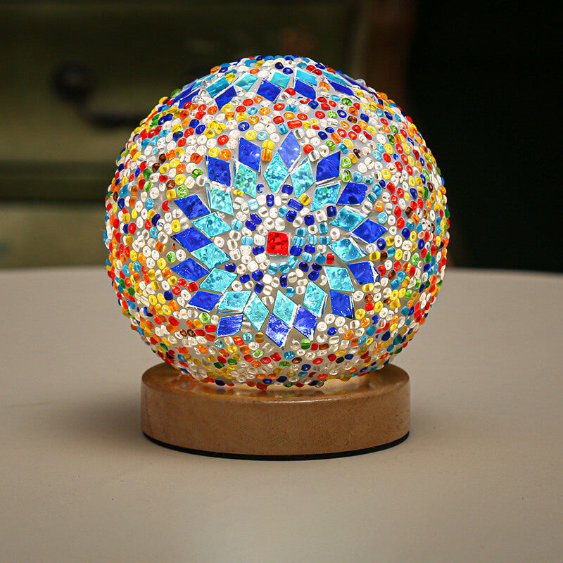 BohoGlow – Atmospheric Lamp in Wood and Glass