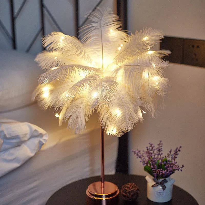 Featherlight - Wireless Desk Lamp with Feathers