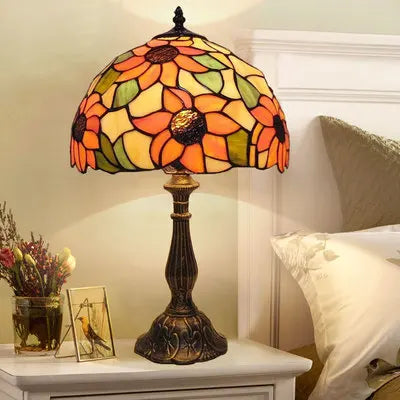 Radiant Light - Tiffany Table Lamp