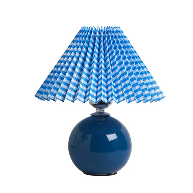 Timeless Light Vintage Table Lamp - Classic Design for Every Room