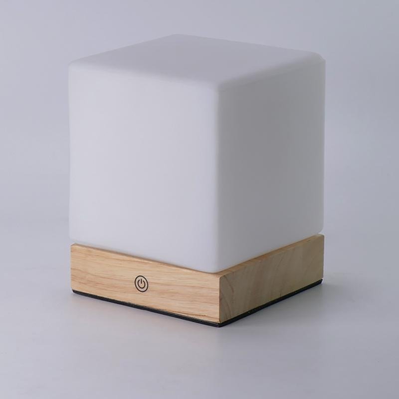 Radiant Cube Wireless LED Table Lamp – Modern and Energy Efficient