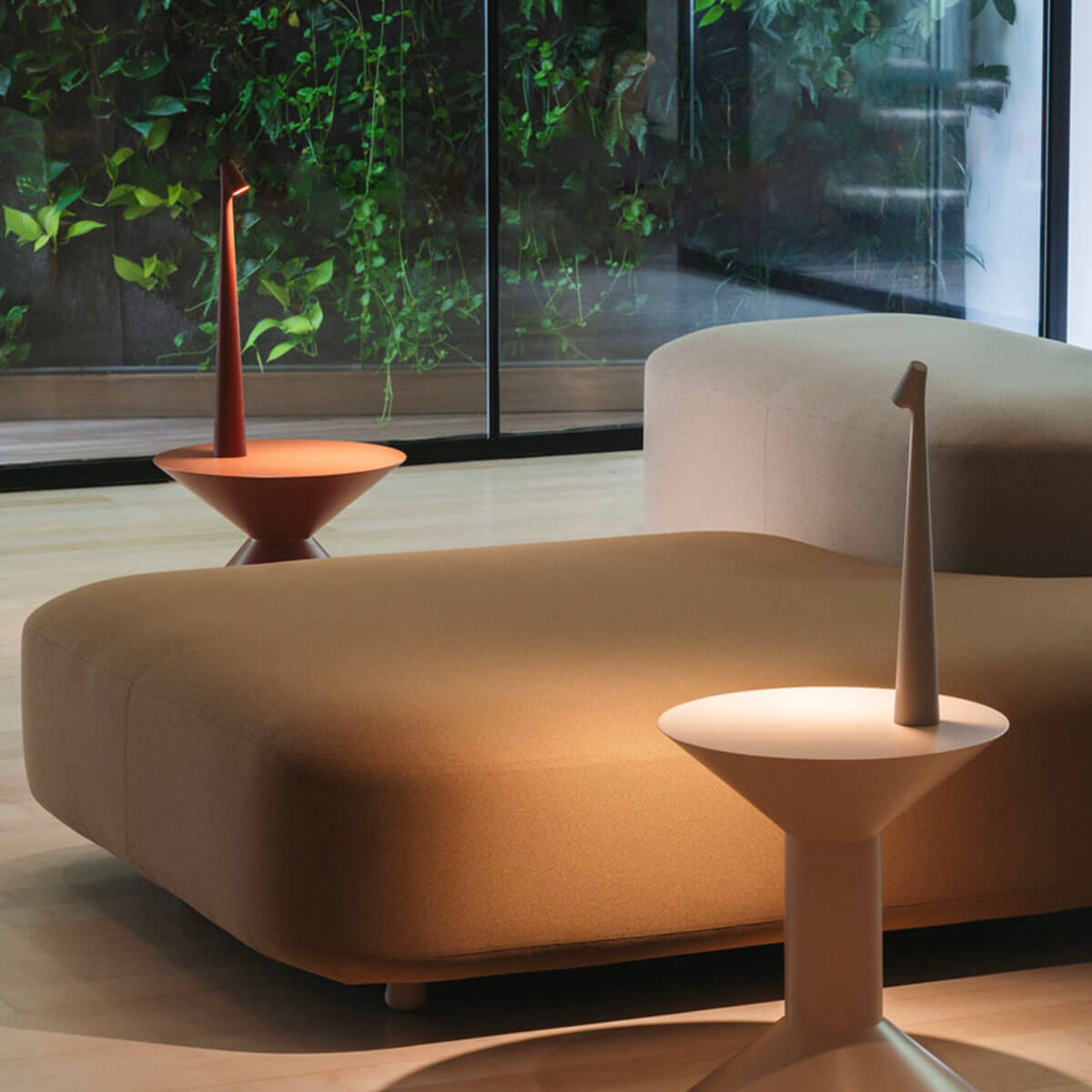 Lumilight - Wireless Rechargeable Table Lamp