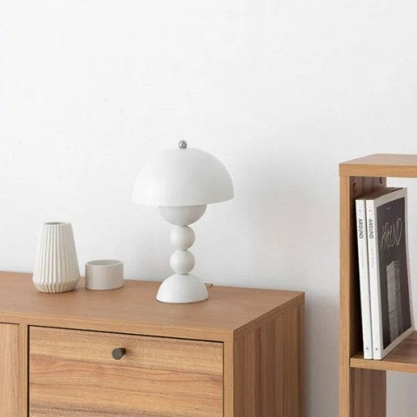 FlowerLight Portable Table Lamp - Artistic LED Table Lamp