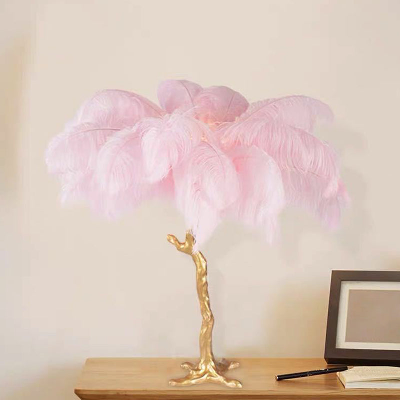FeatherLuxe Pink & Gold Palm Feather Table Lamp – Modern Decorative Metal Desk Lamp