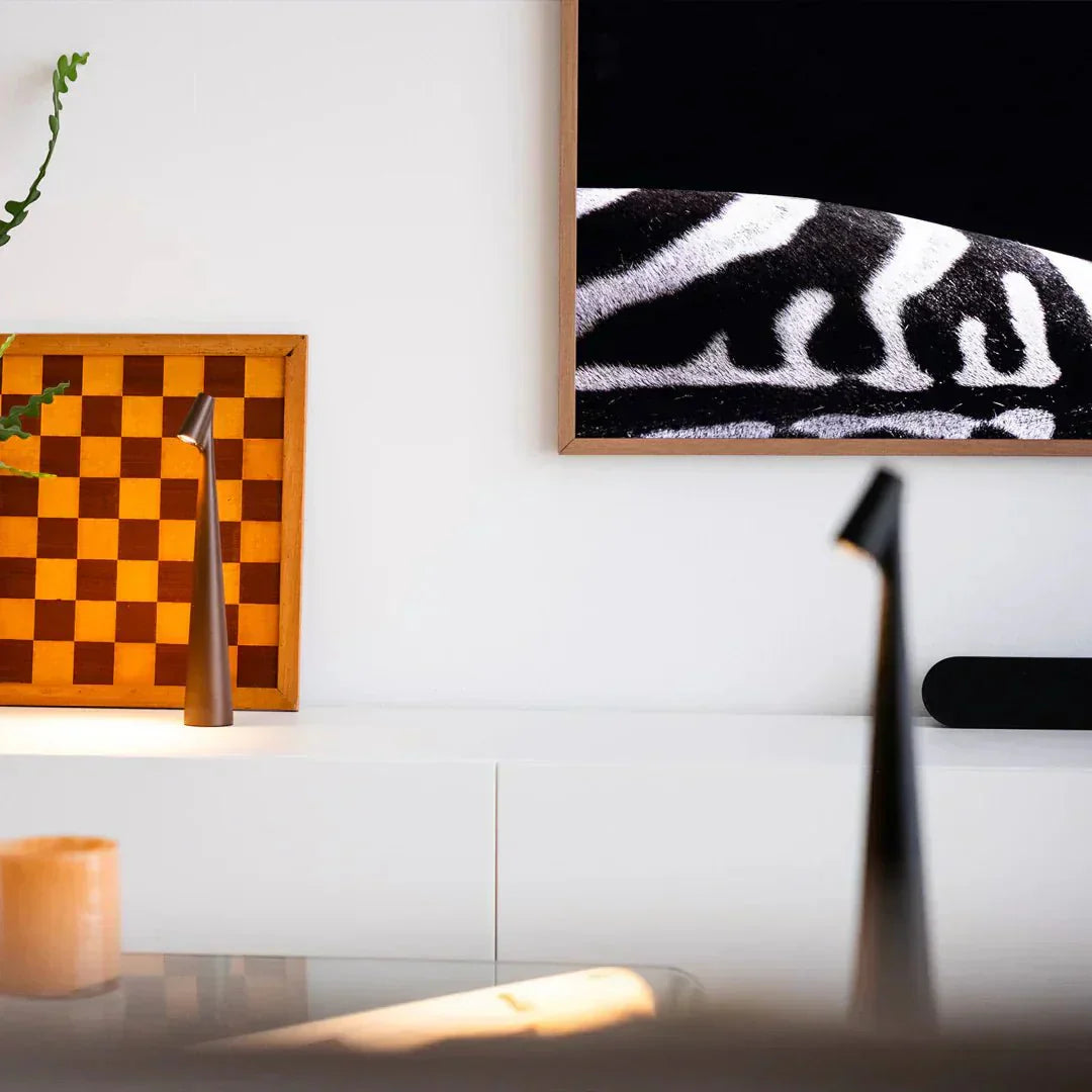 Spark Touch - Elegant Dimmable Wireless Table Lamp