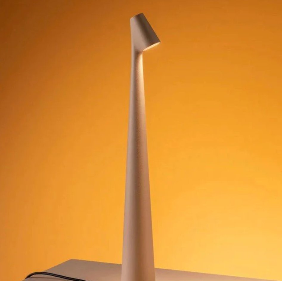 Spark Touch - Elegant Dimmable Wireless Table Lamp