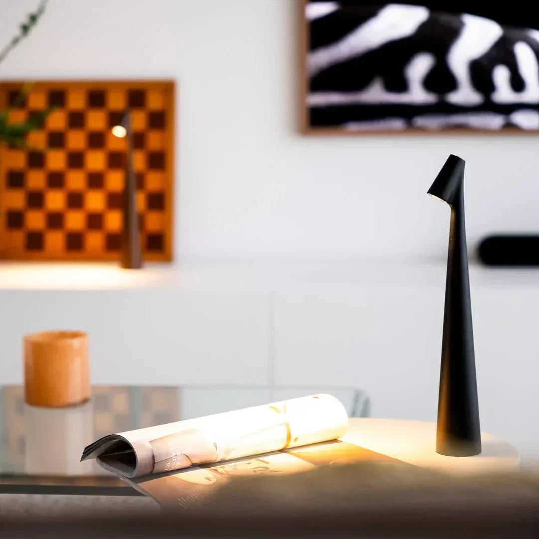 Spark Touch - Elegant Dimmable Wireless Table Lamp