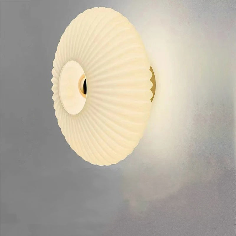 Luminous Glass – Elegant Glass Wall Lamp for Atmospheric Lighting