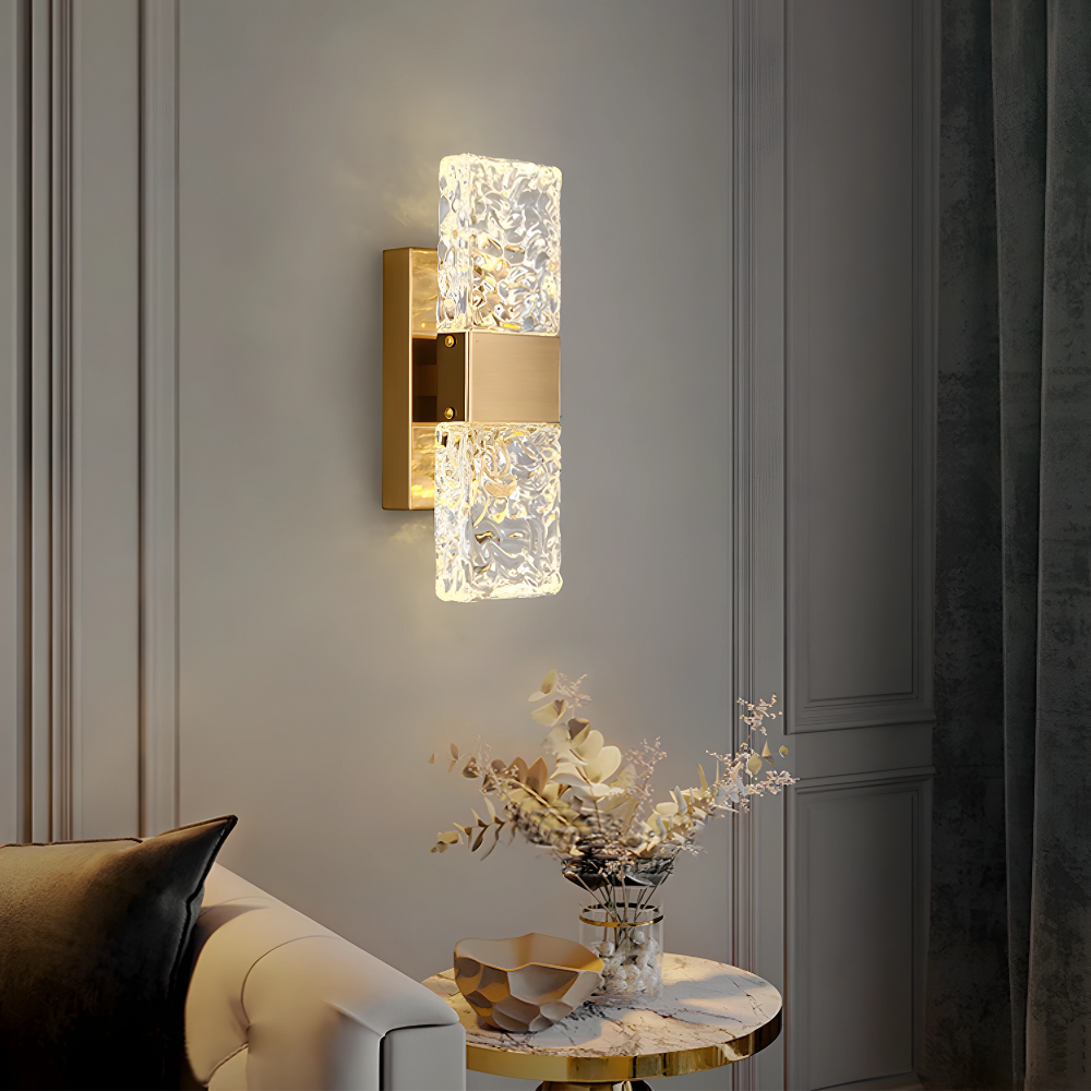 Radiance Arc Wing Lamp - Luxe Lighting for a Chic Interior