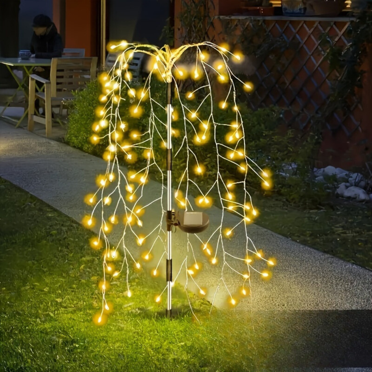 SolarGlimmer - Solar Powered Garden Lamp with 8 Lighting Modes