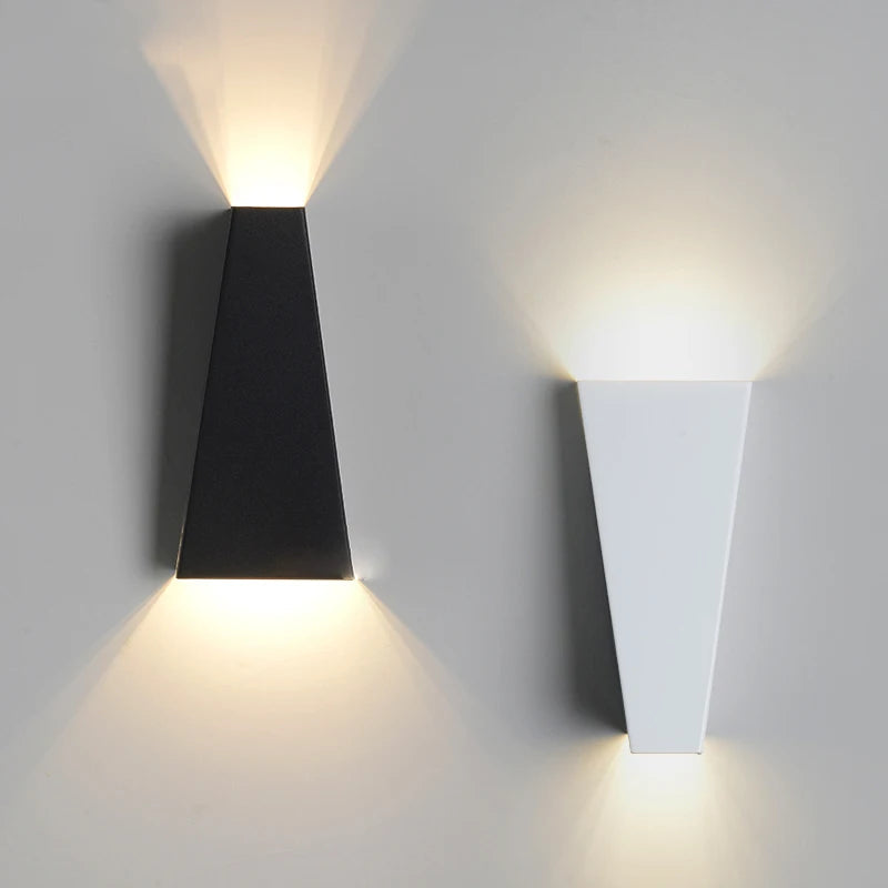 Luxe LED Wall Lamp LumiFort – Transform Your Interior With Style!