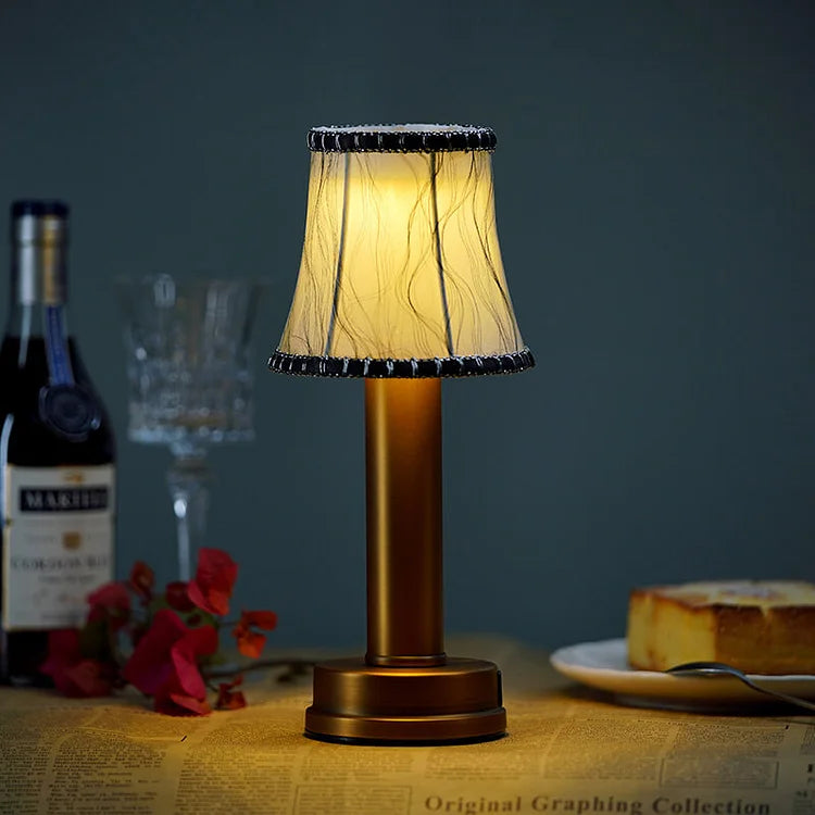 LuxeSilk Thread Lamp - Elegant Wireless Table Lamp for Atmospheric Rooms