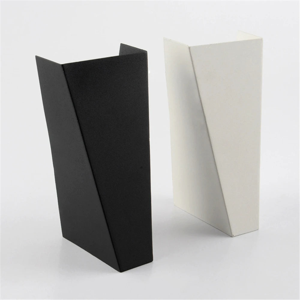 Luxe LED Wall Lamp LumiFort – Transform Your Interior With Style!