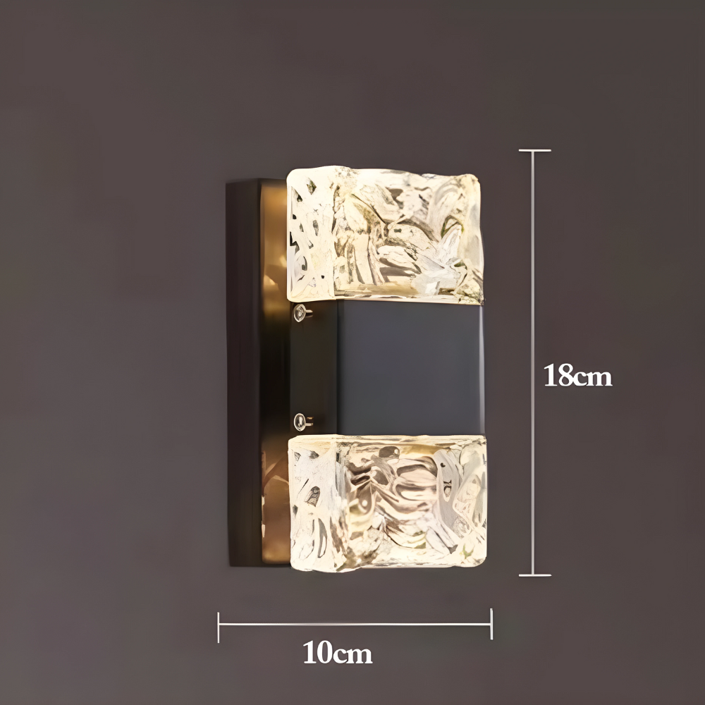 Radiance Arc Wing Lamp - Luxe Lighting for a Chic Interior