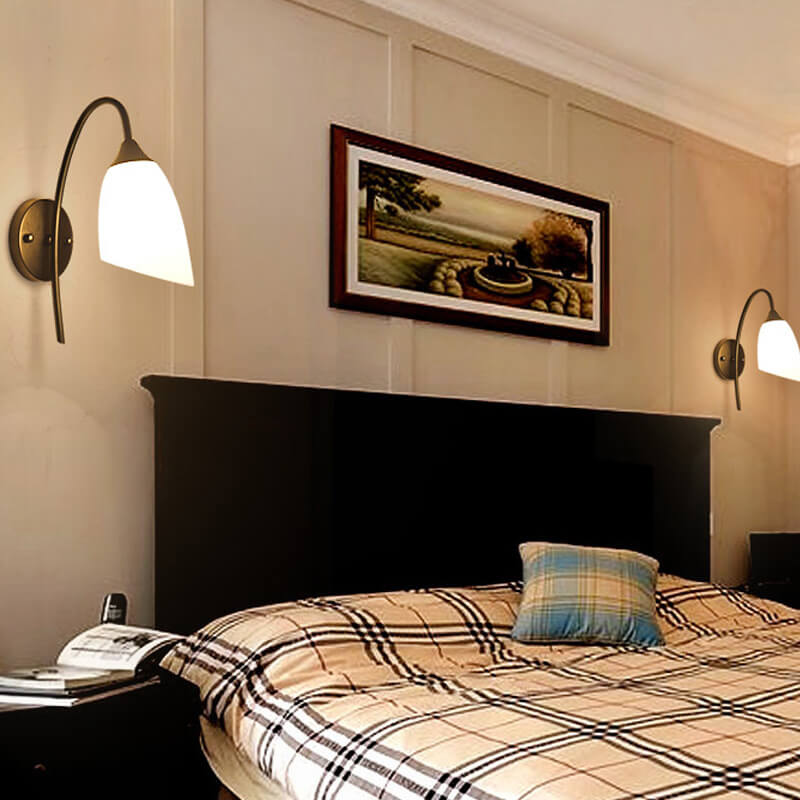 GloeiGlow – Modern Bell-Shaped Wall Lamp with Adjustable Arm