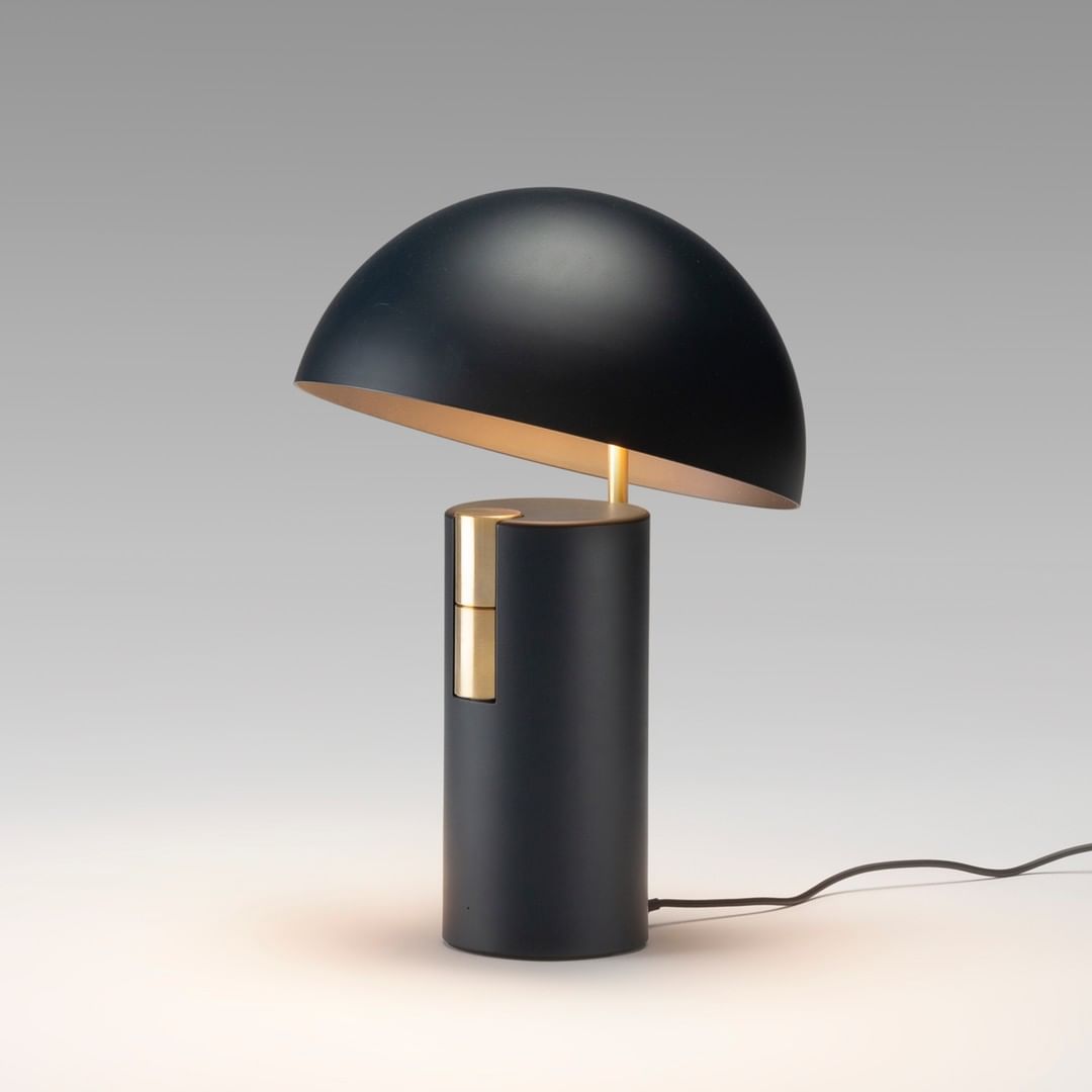 Glow Avora Table - Modern Elegant Table Lamp for Atmospheric Lighting