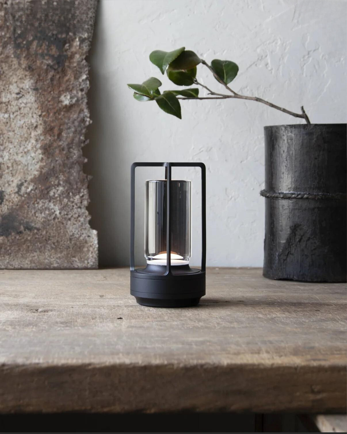 Qandlelight - Wireless Rechargeable Table Lamp