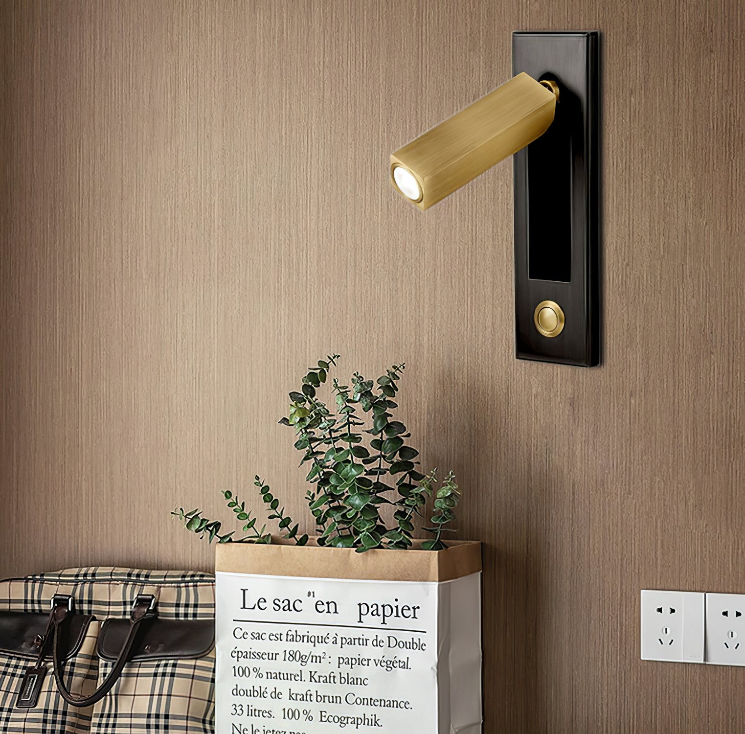 Built-in Light – Minimalist Bedside Wall Lamp LED