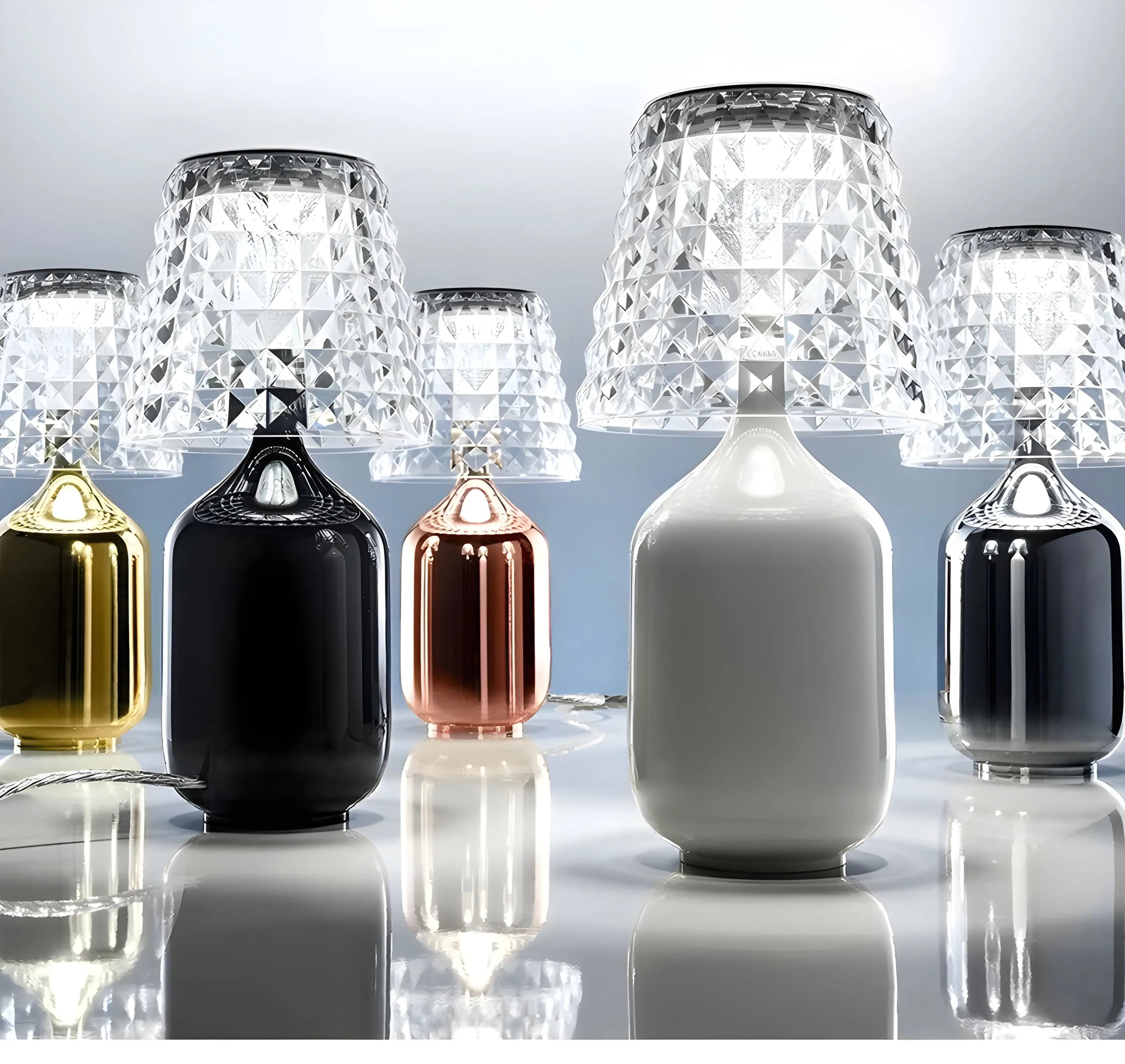 Zaroti Luxury Table Lamp - wireless and elegant