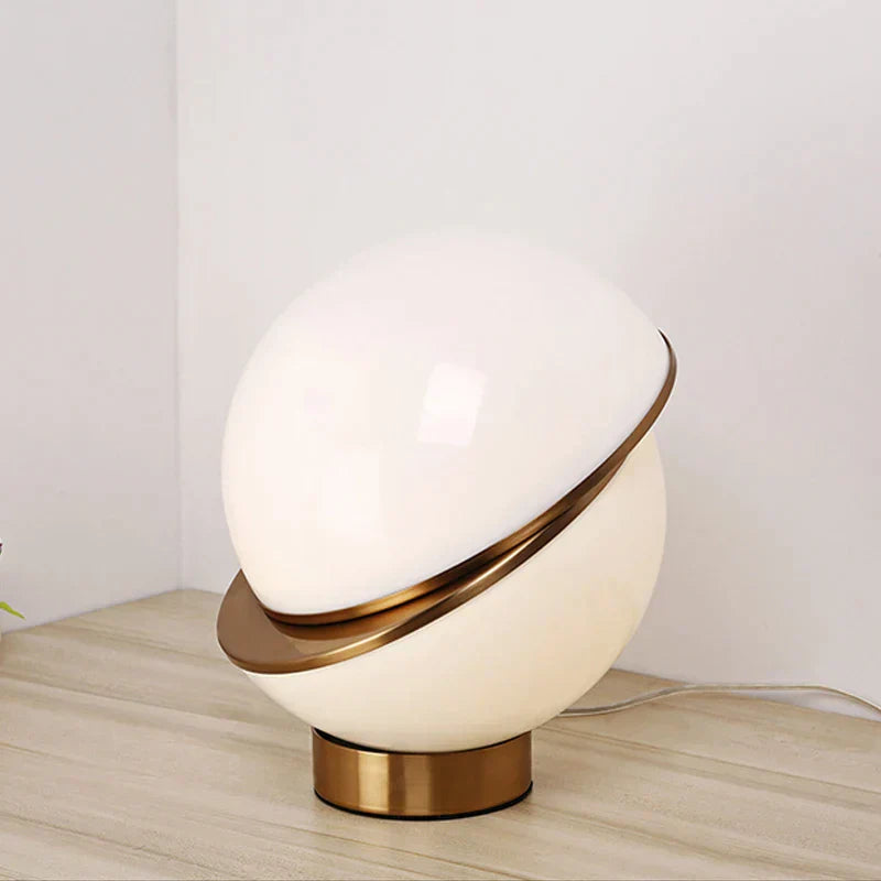Scandinavian SnowGlobe Lamp – Elegant White Globe Shape