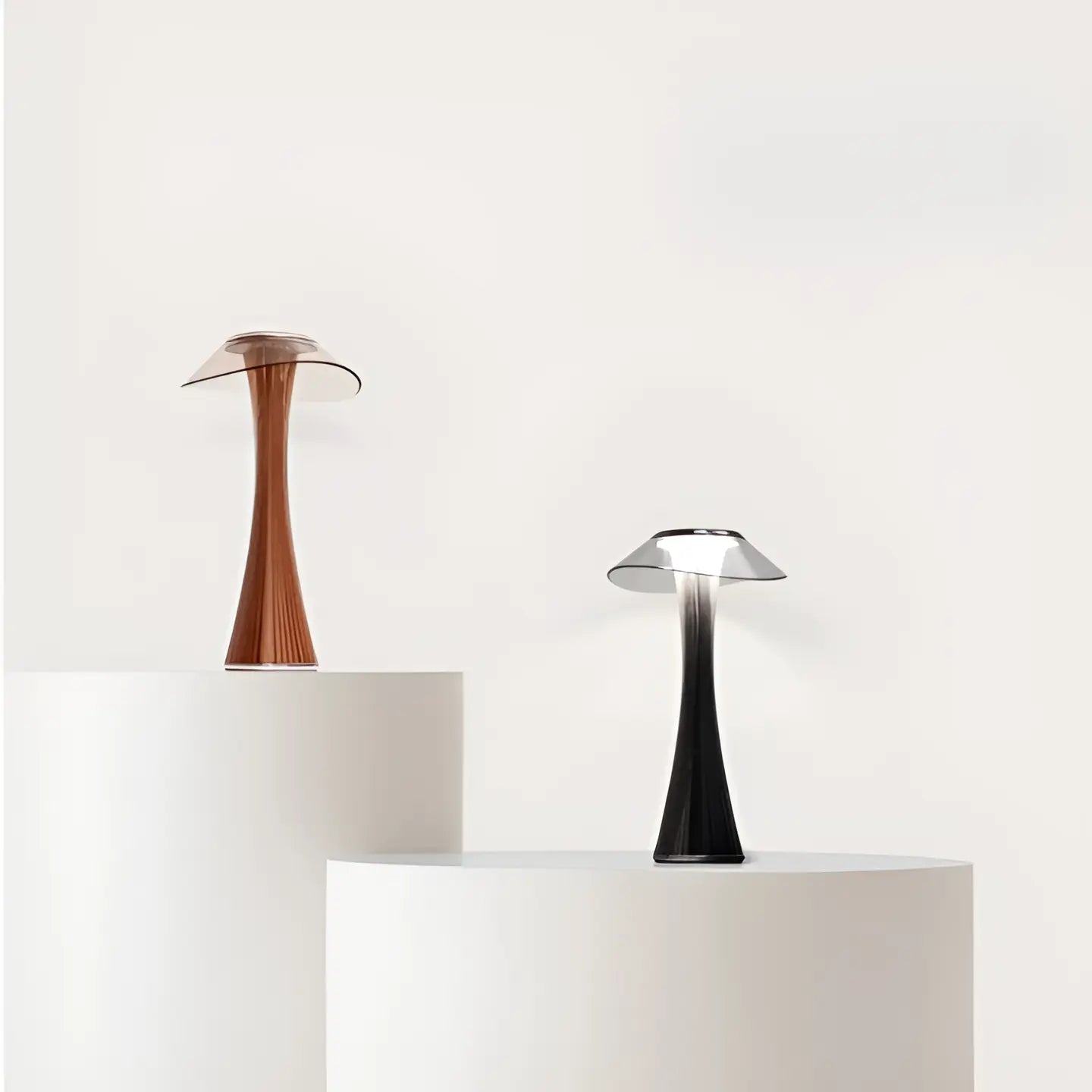 Gior Luxe Desk Lamp – Elegance and Flexibility