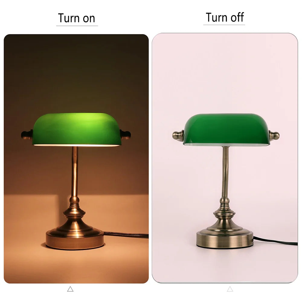 Retro Mini Desk Lamp NostalGlow – Compact Elegance