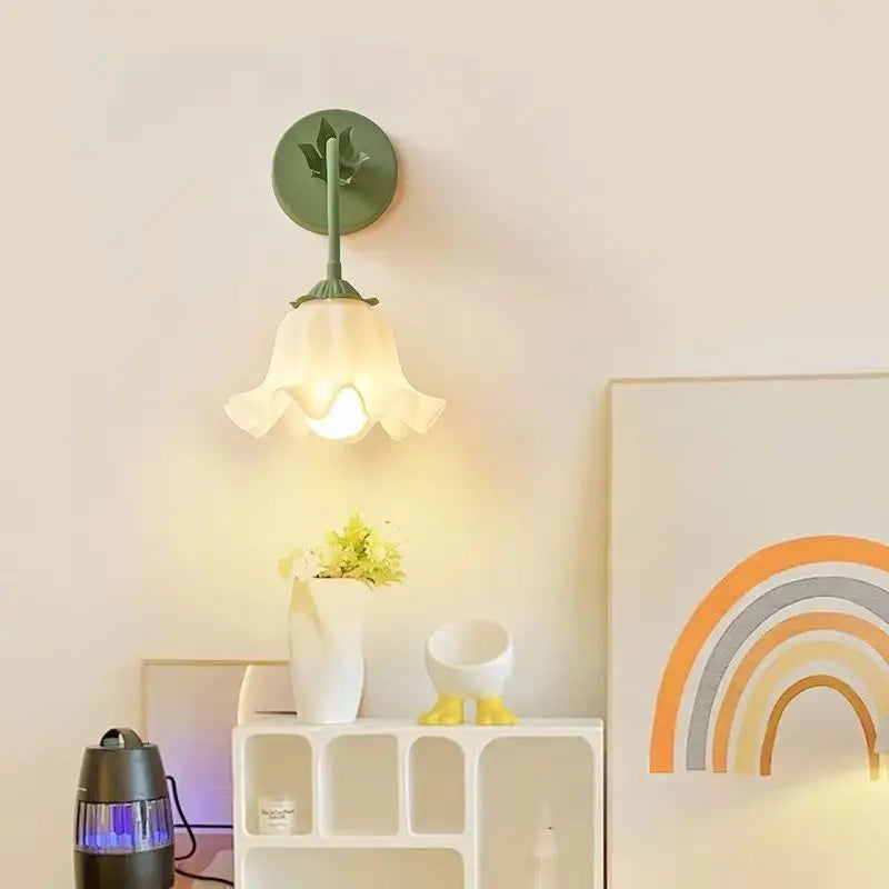 FrenchBloom - Elegant wall lamp with floral pattern
