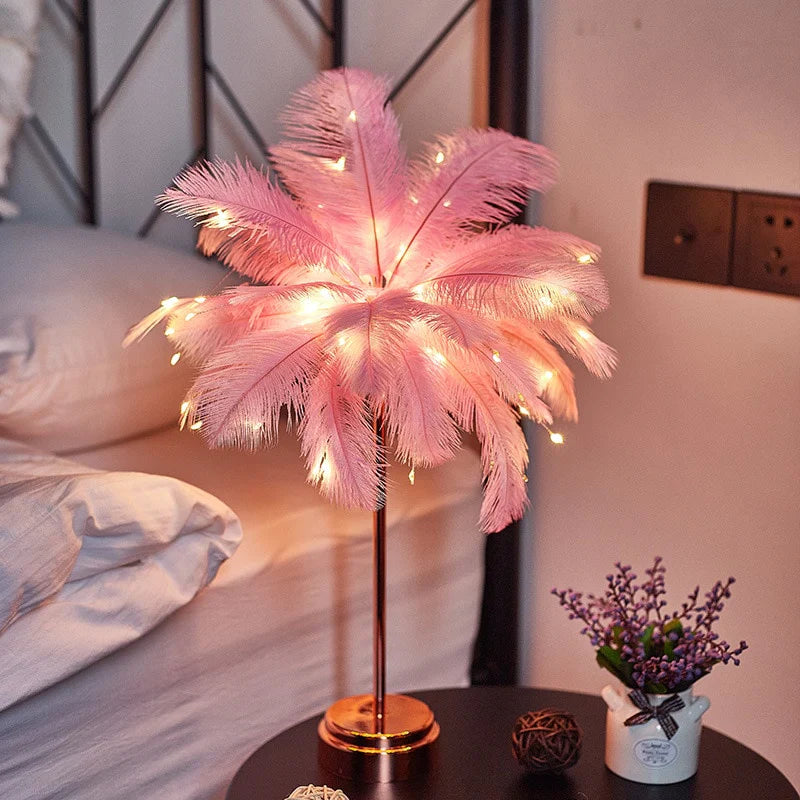 Featherlight - Wireless Desk Lamp with Feathers