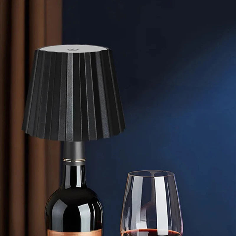 Nomadic Light – Wireless Bottle Lamp with Adjustable Light