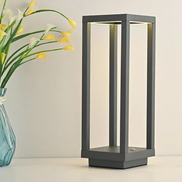 Sparkling Light - Wire Lamp Elegant Table Lamp for Any Room