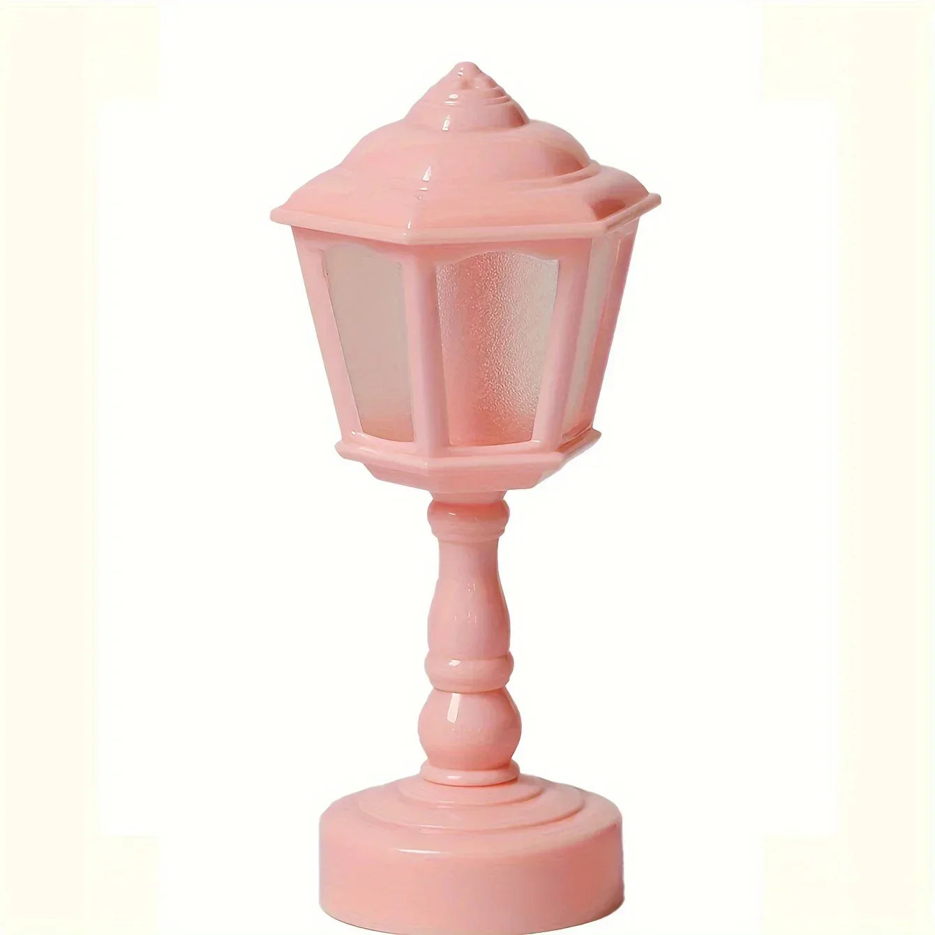 Chic Glow – Elegant Table Lamp with Geometric Design