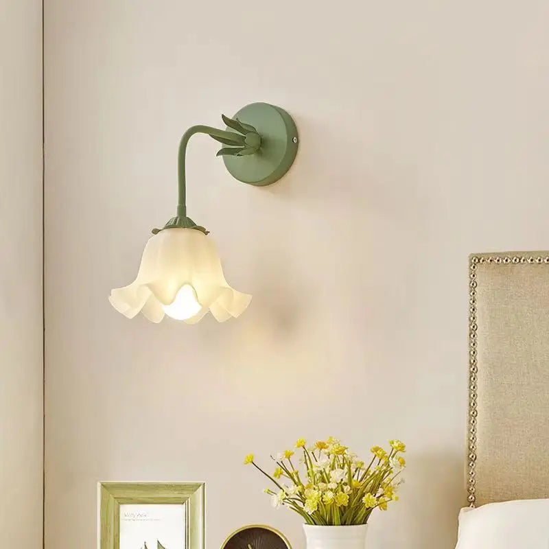 FrenchBloom - Elegant wall lamp with floral pattern