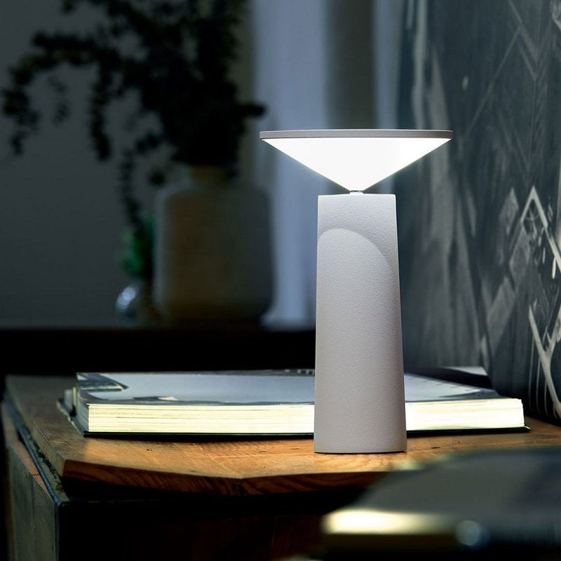 FlexiGlow - Trendy Adjustable LED Table Lamp for the Home