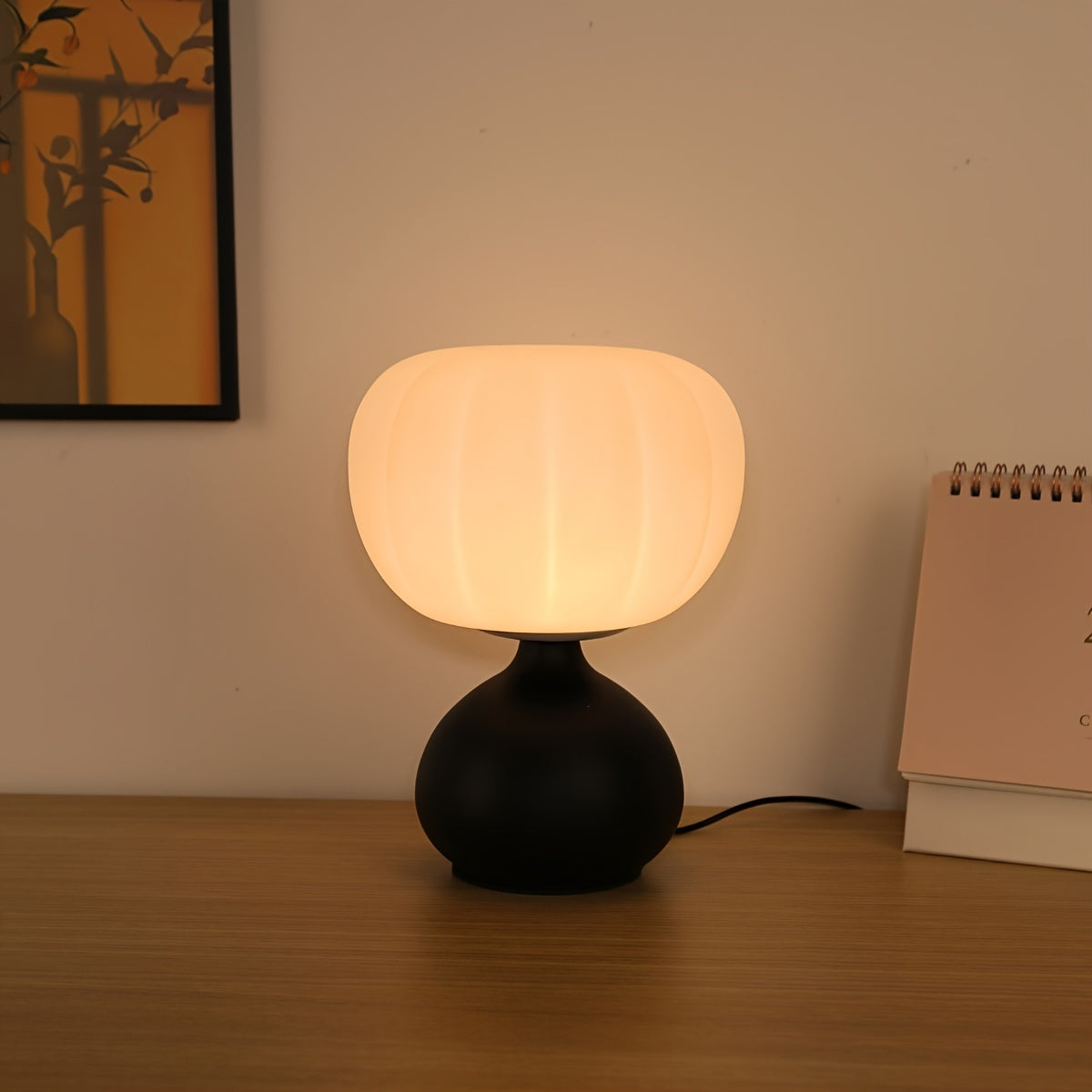 PumpkinGlow Lamp – 3-Color LED Table Lamp