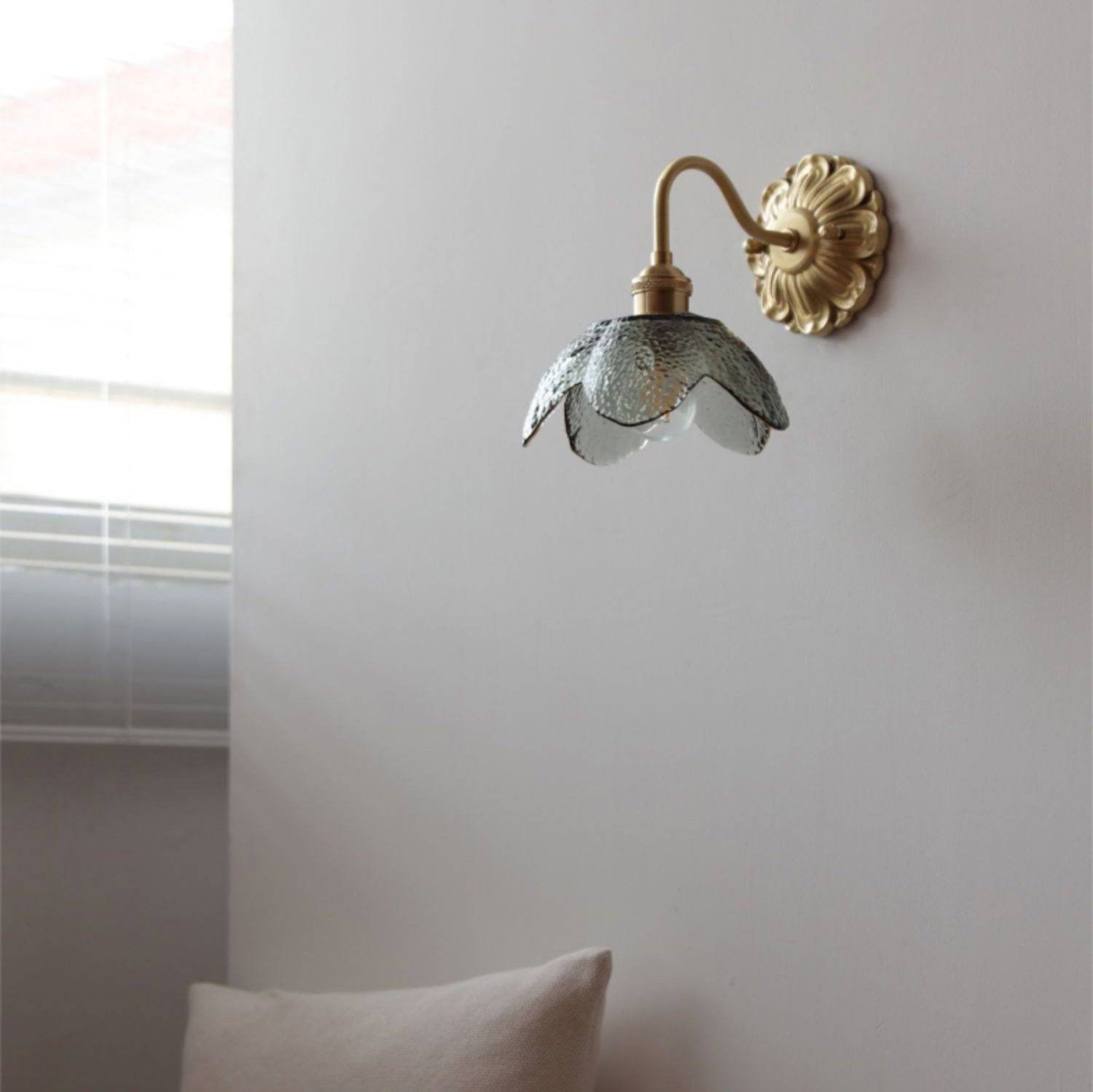 Luxury Ambience - Weathered Glass Wall Lamp with Gooseneck
