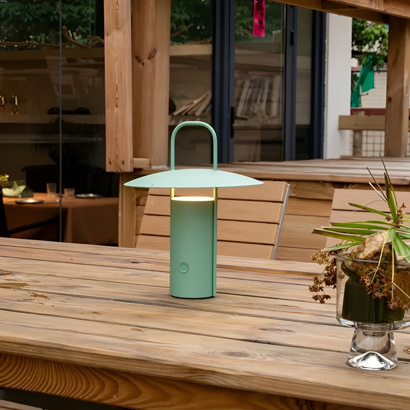 GlowLight Garden Light – Magical LED Table Lamp for Outdoor Use, Water Resistant & Rechargeable