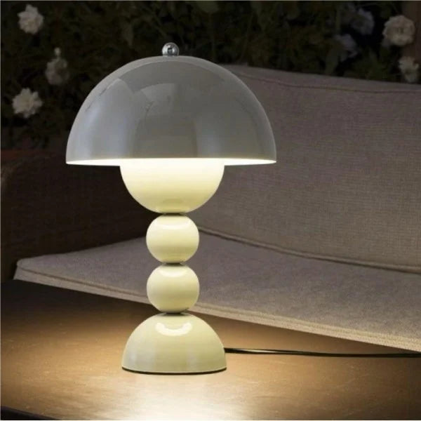 FlowerLight Portable Table Lamp - Artistic LED Table Lamp